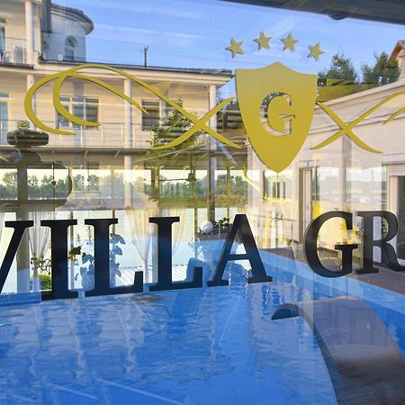 Apartments Villa Graf Szendrő Kültér fotó