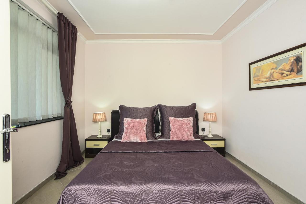 Apartments Villa Graf Szendrő Kültér fotó